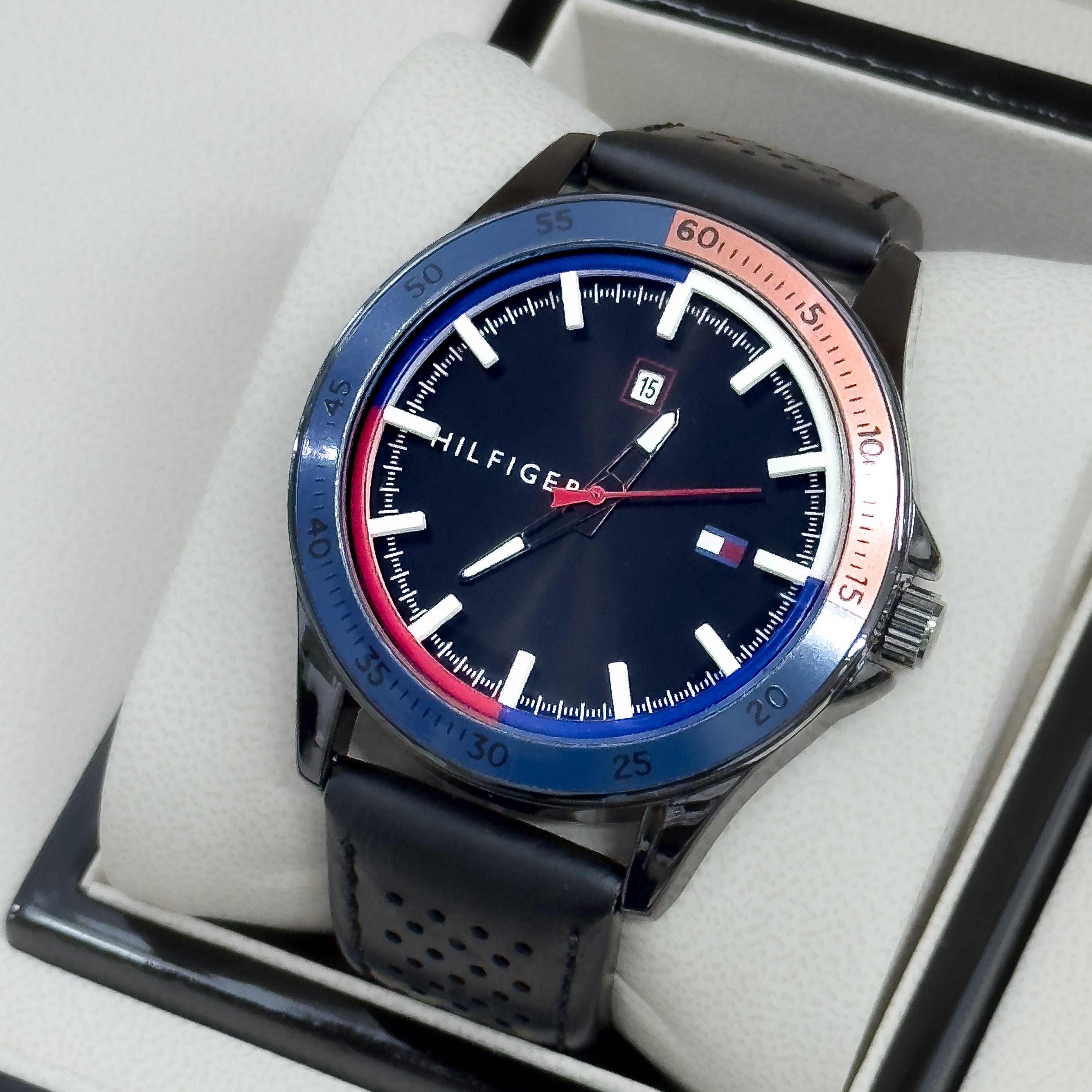 RELOJ TH CONSTELACION URBANA