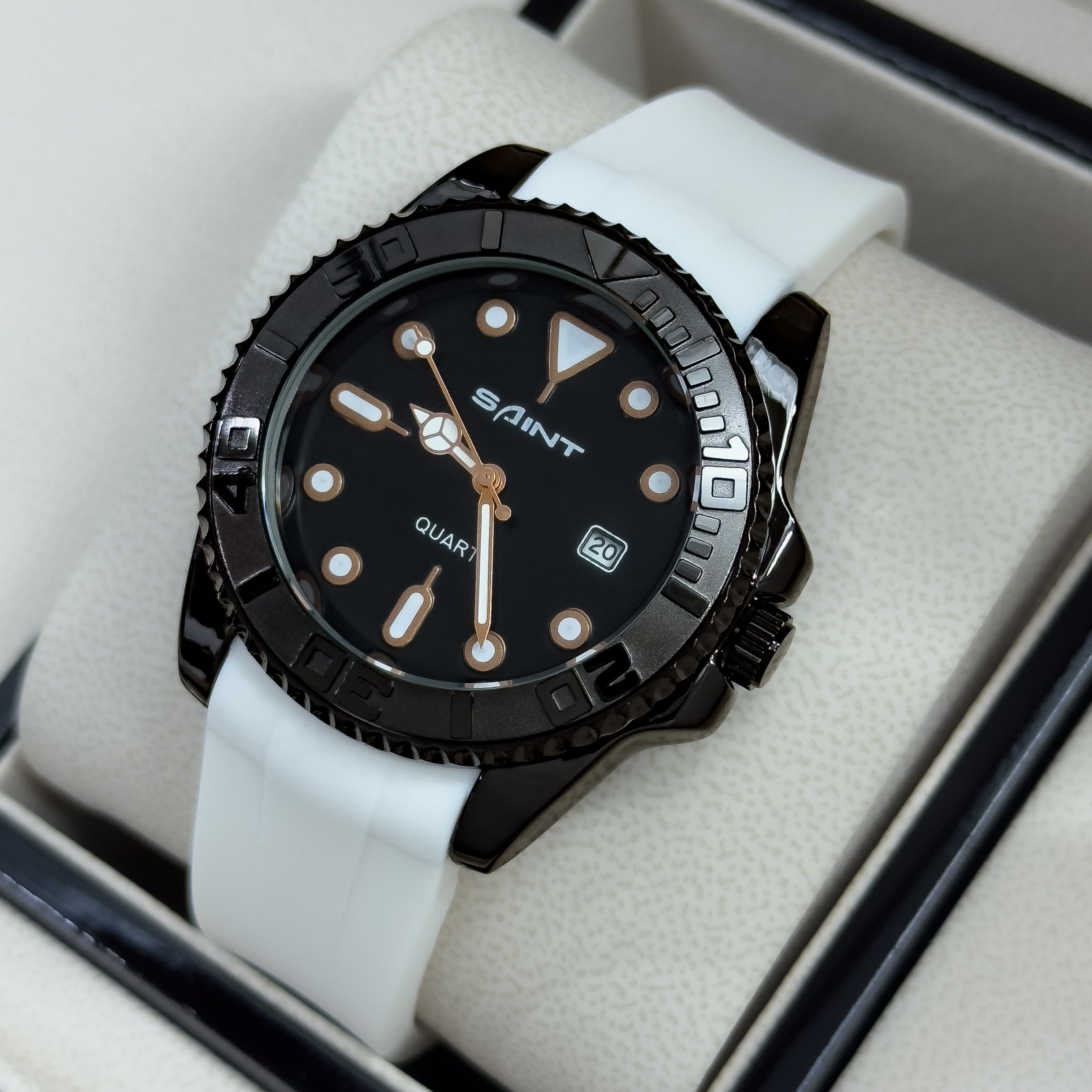 Reloj SAINT (Multicolor)