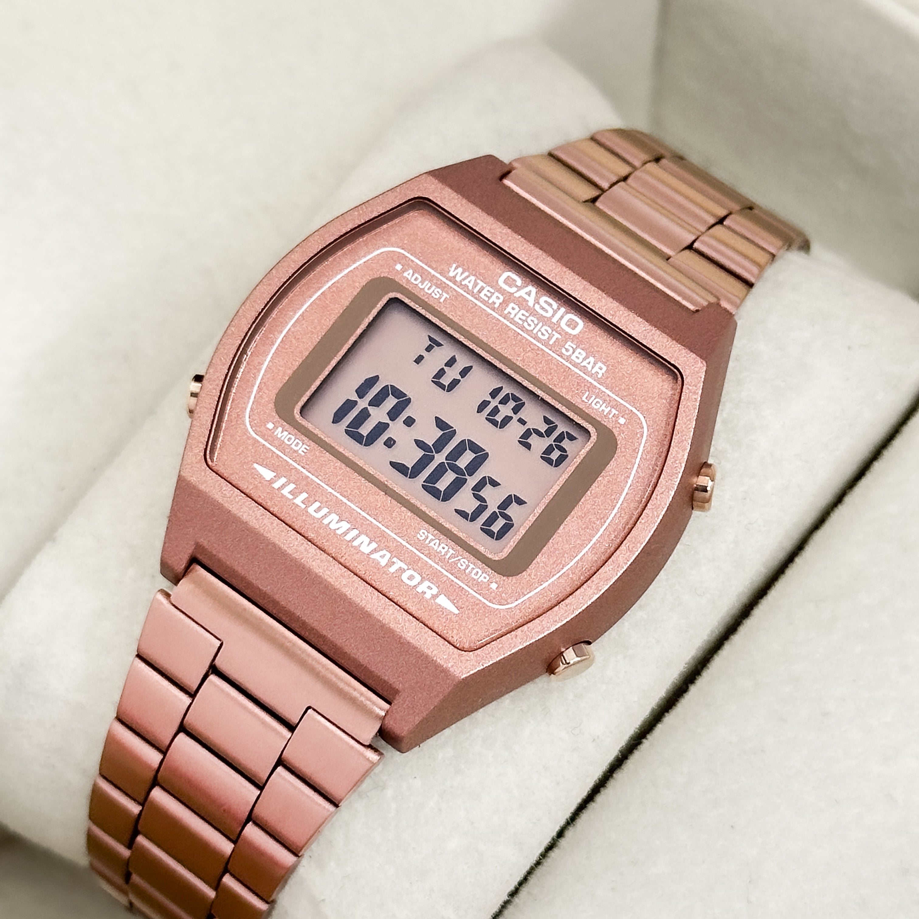 RELOJ CASIO RETRO B640WC