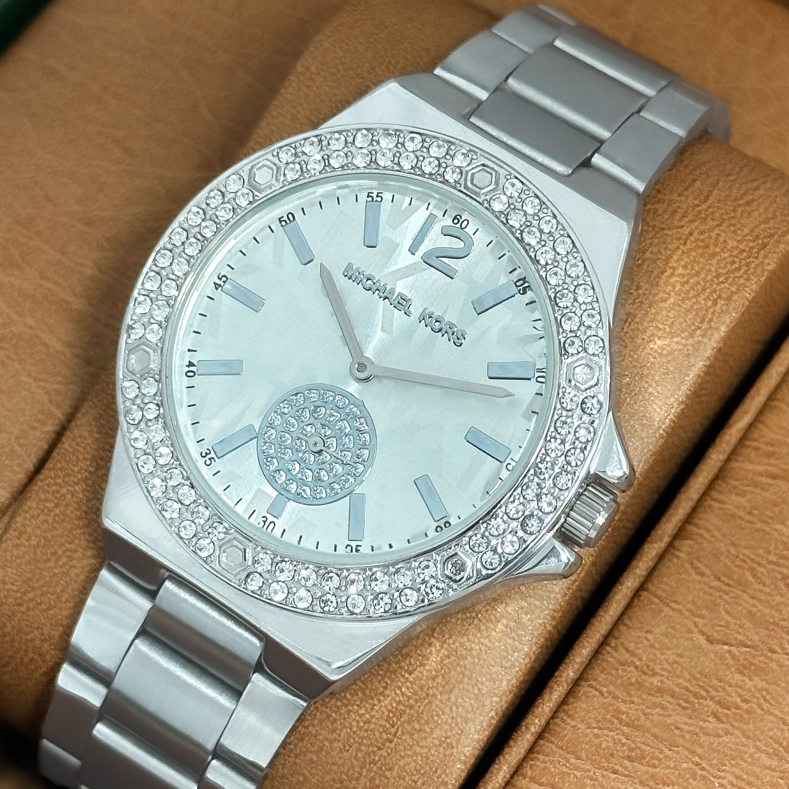 RELOJ MK METALICO PIEDRAS