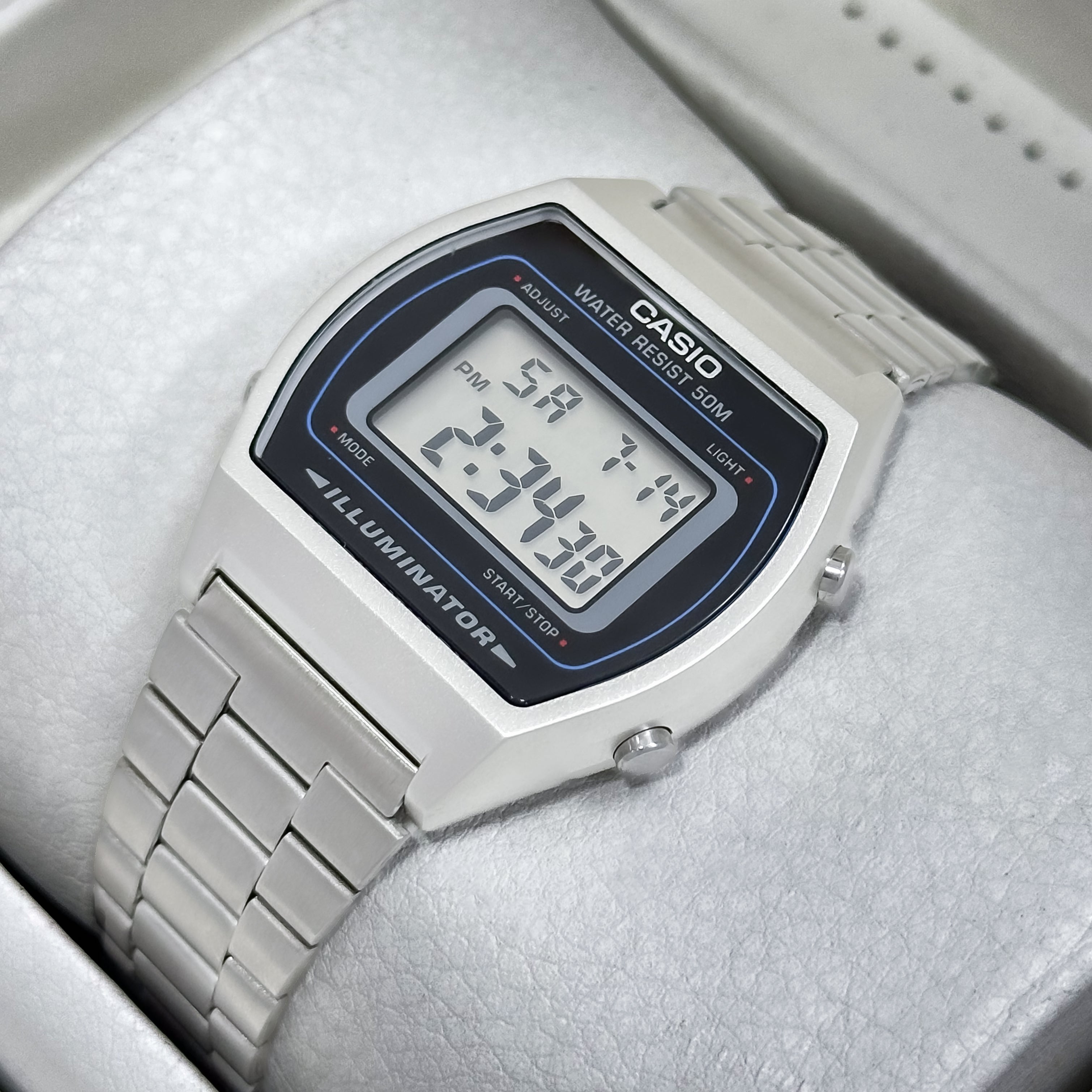 RELOJ CASIO ILLUMINATOR RETRO