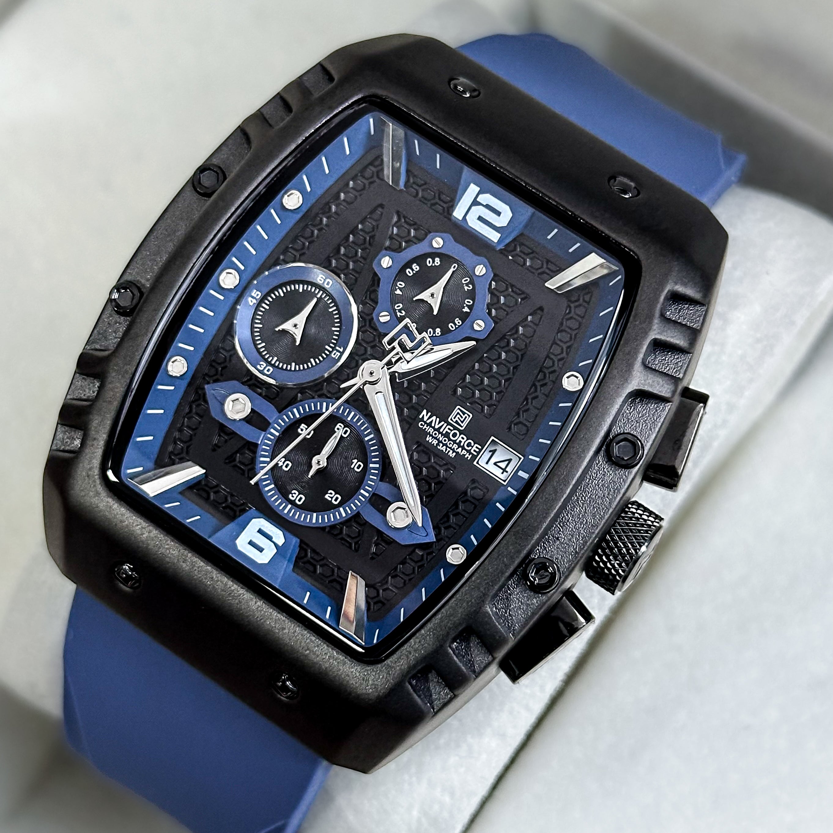 RELOJ NAVIFORCE FUNCIONAL