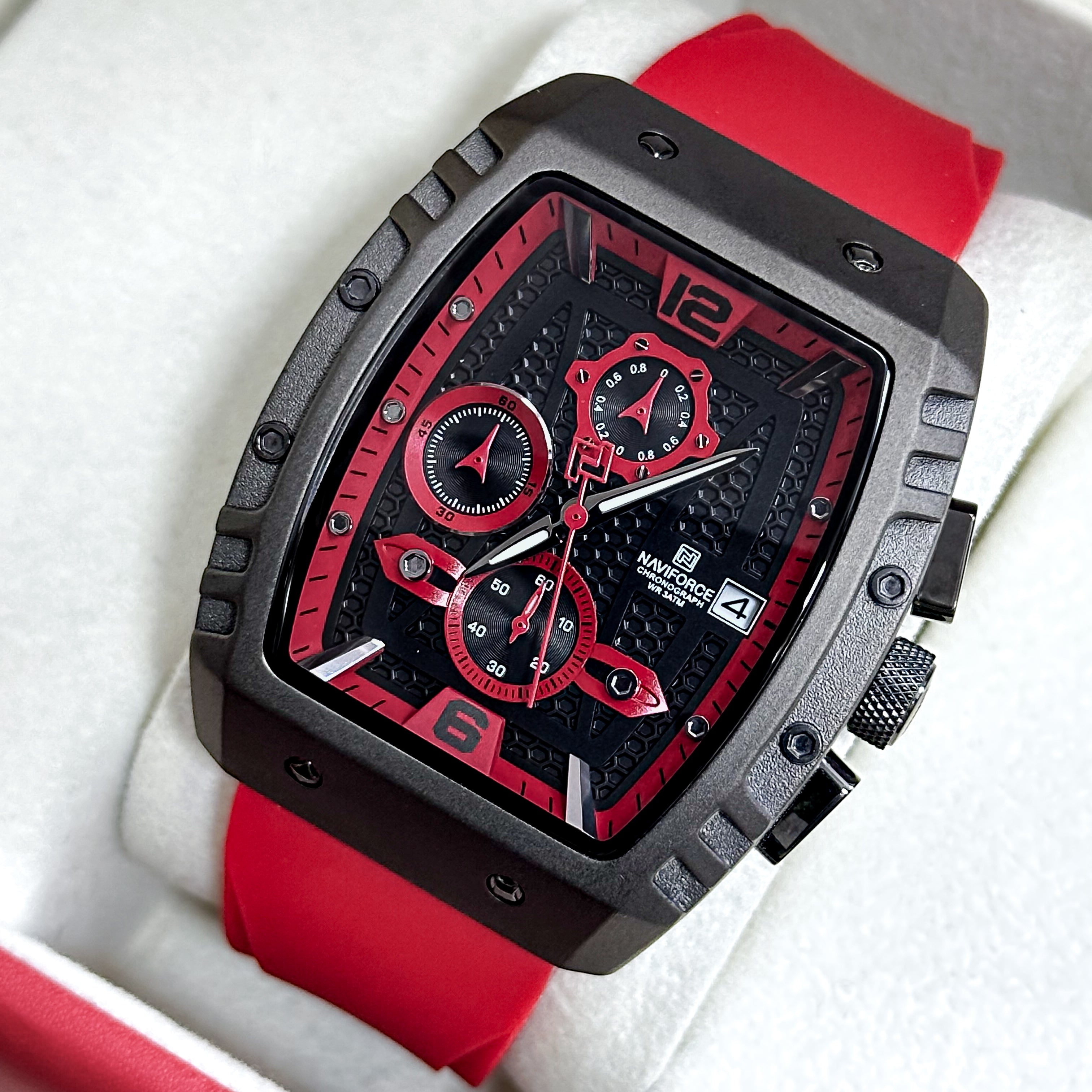 RELOJ NAVIFORCE FUNCIONAL