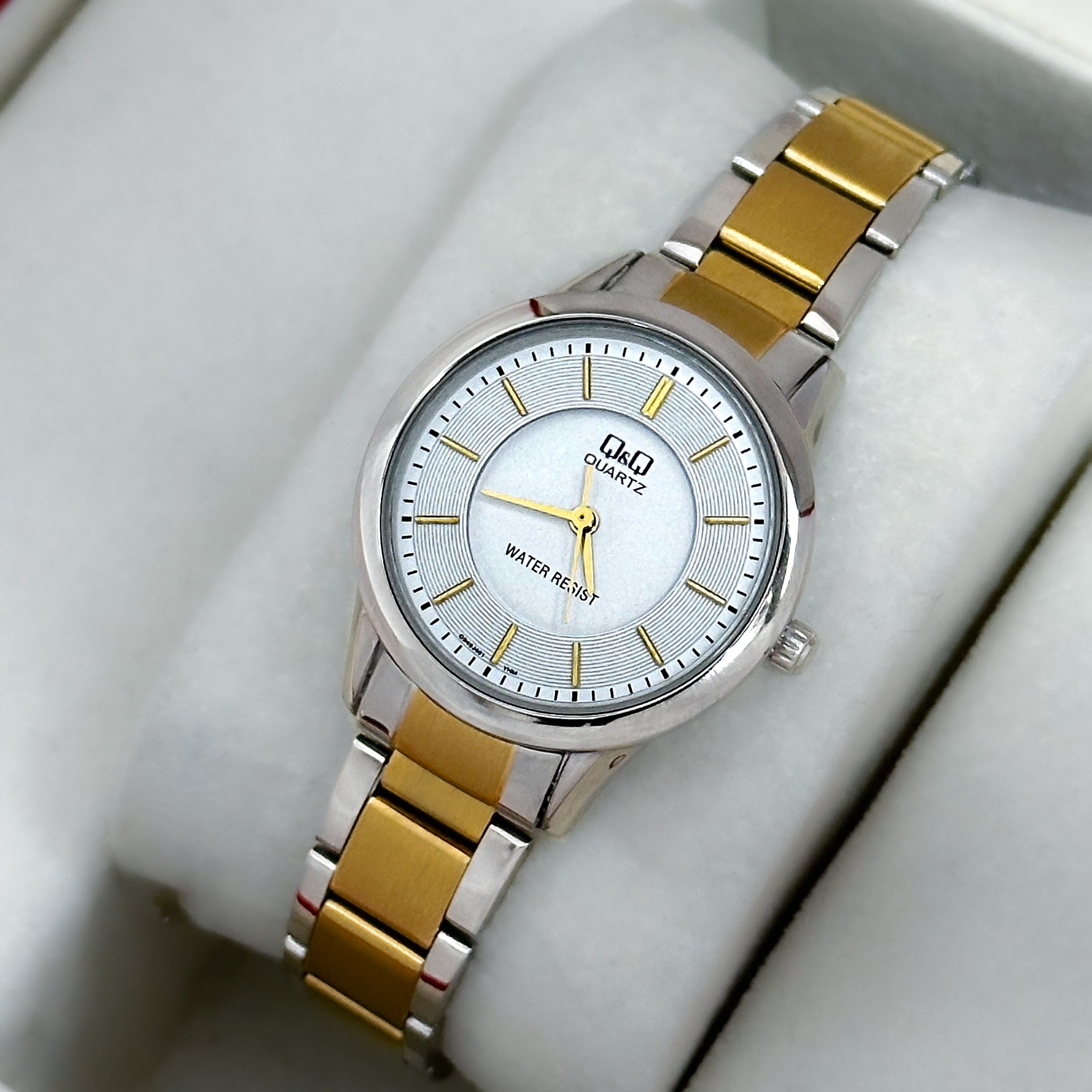 RELOJ Q&Q METALICO CLASICO