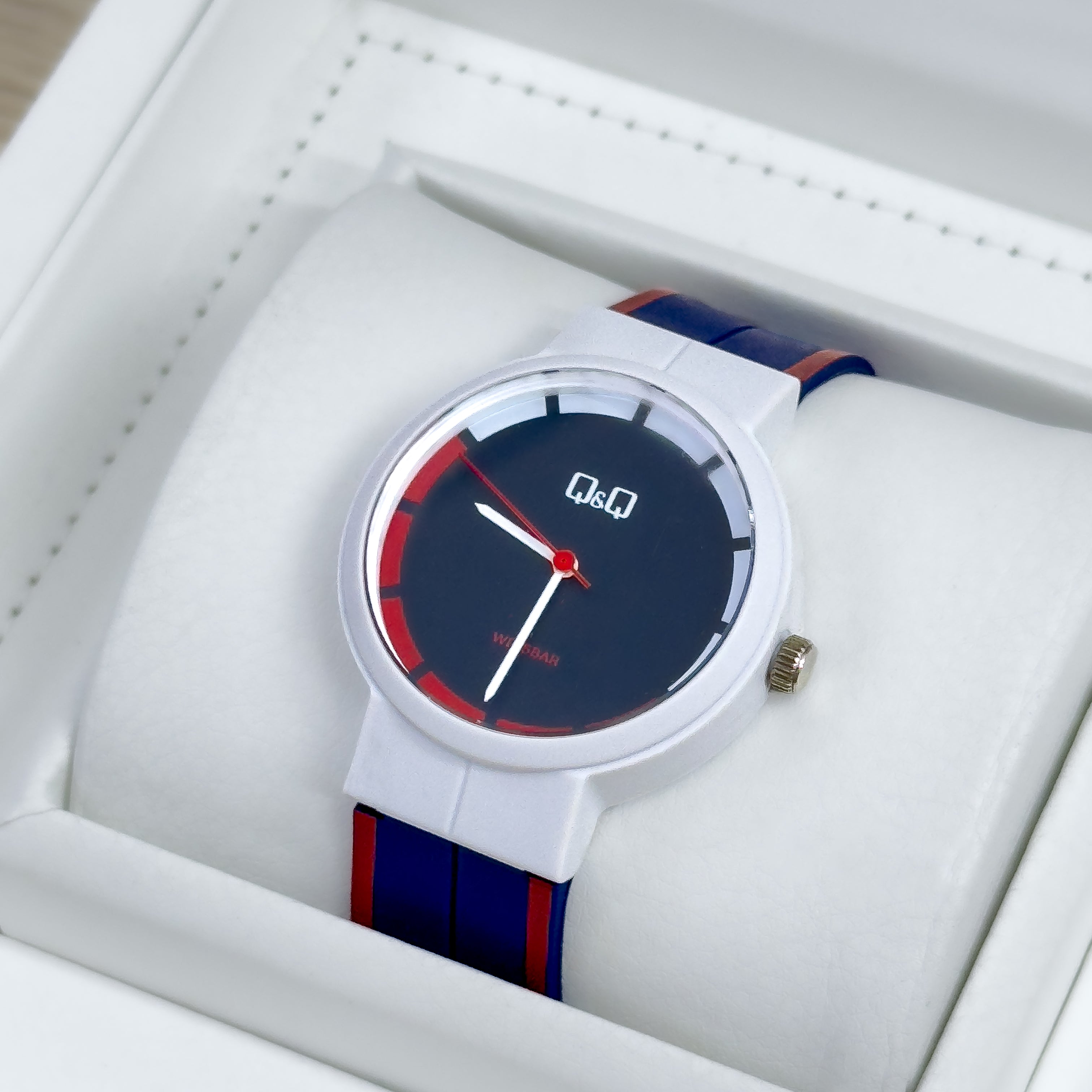 RELOJ Q&Q COLORBLOCK