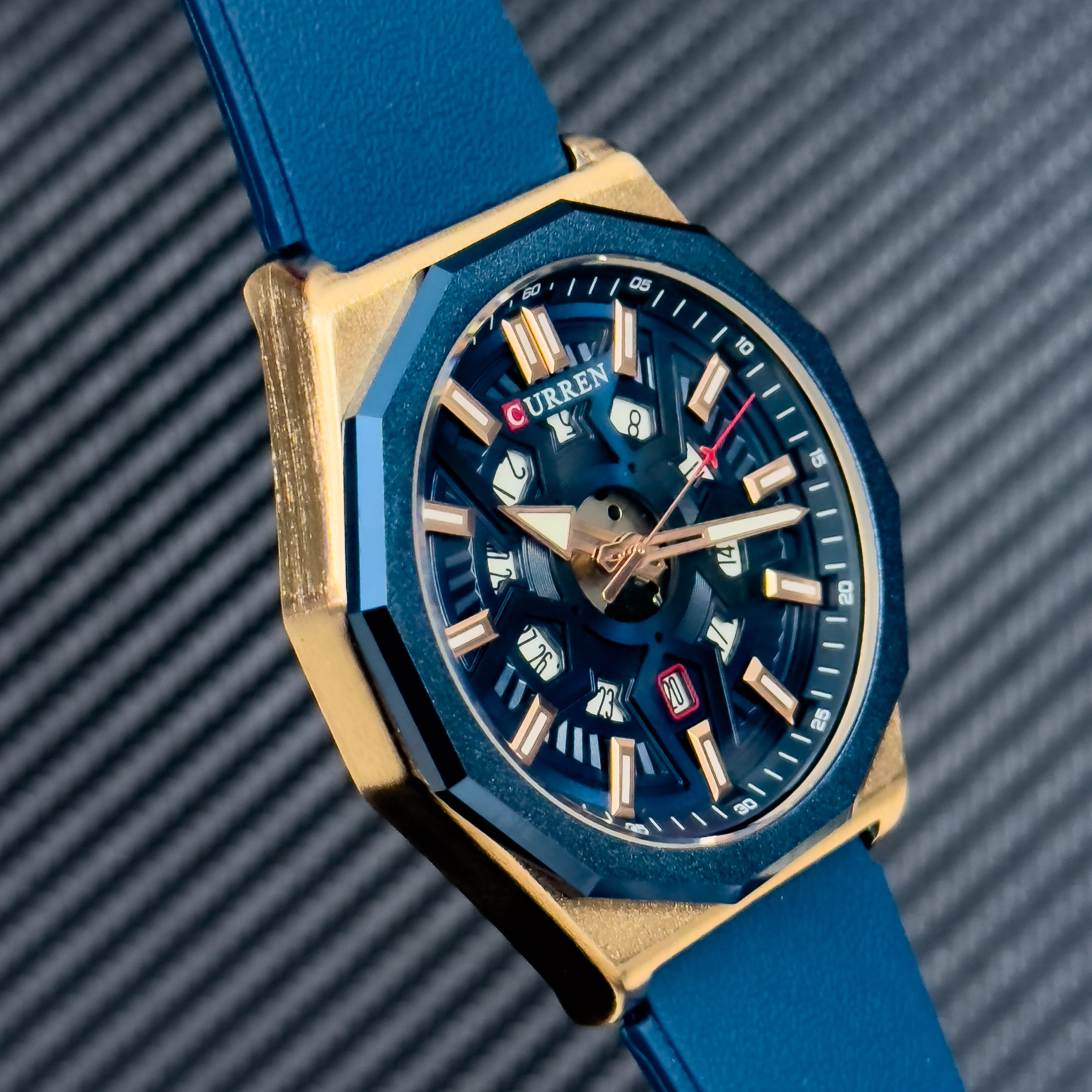RELOJ CURREN VANGUARD