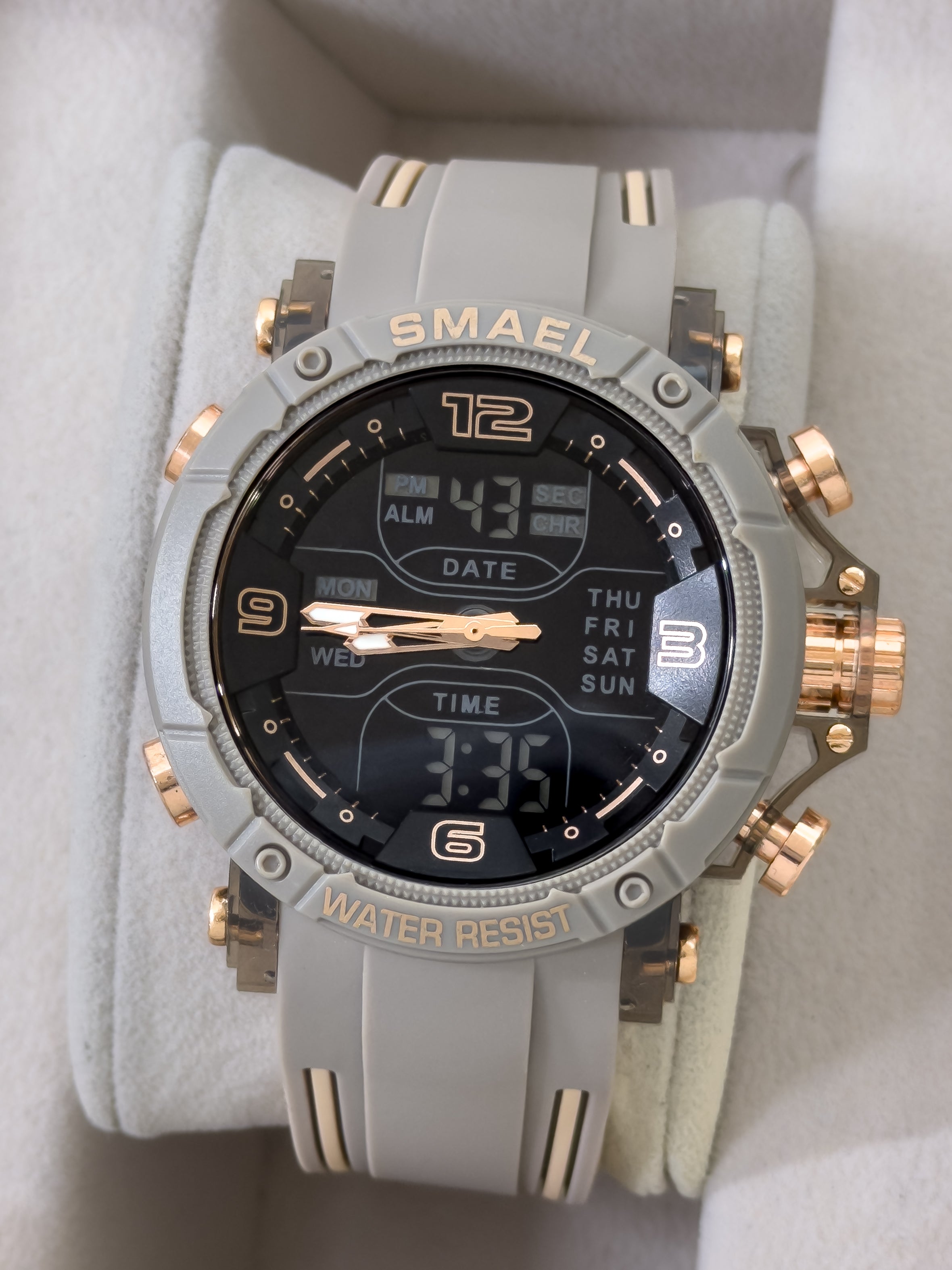 Reloj para hombre SMAEL Titan Force