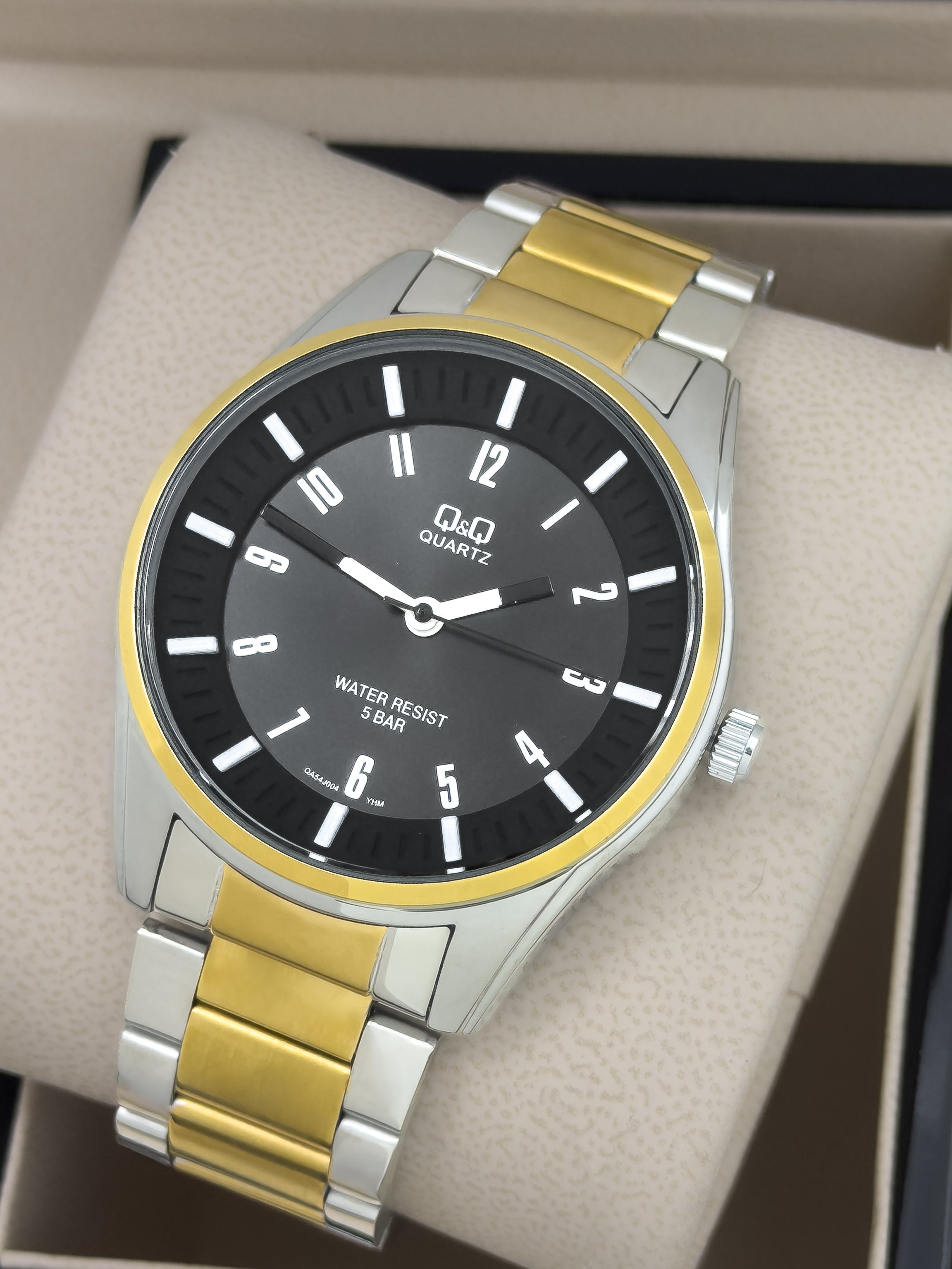 Reloj Q&Q Acero Supremo