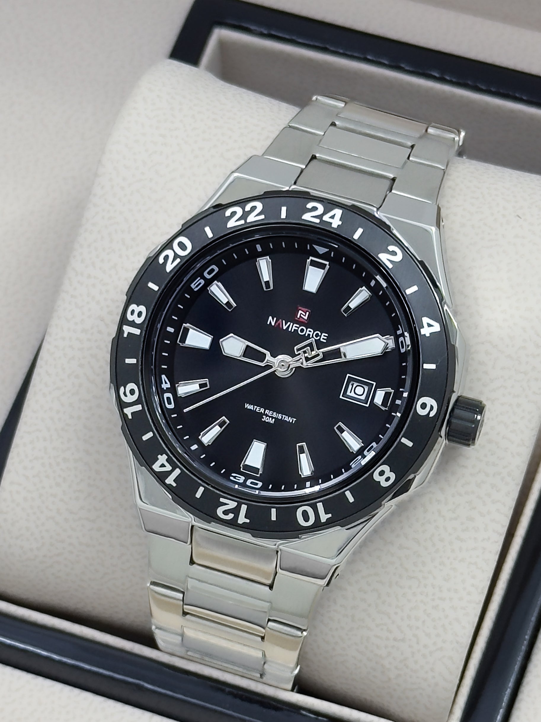 RELOJ NAVIFORCE MERIDIAN