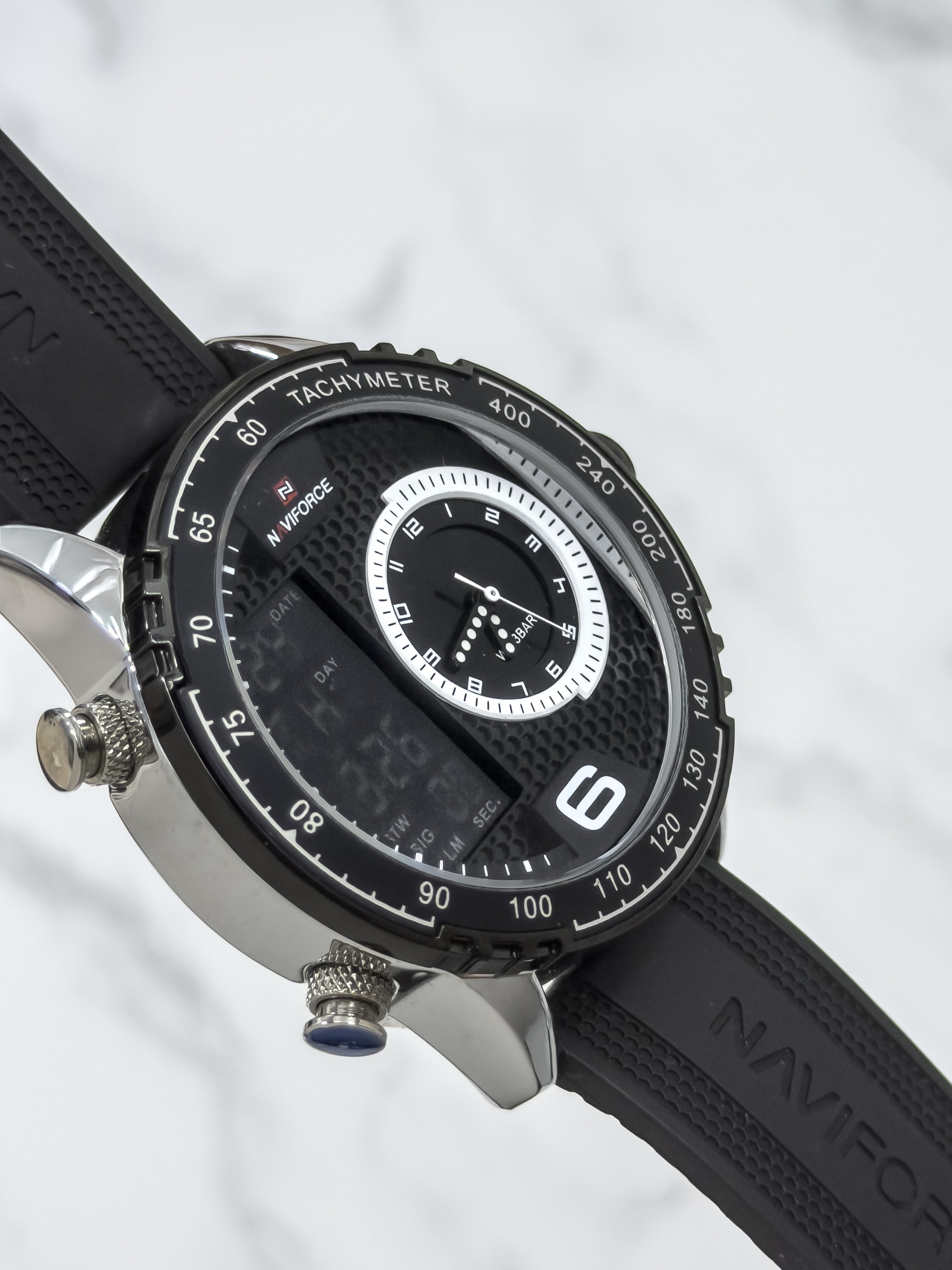 Reloj para Hombre Naviforce Dual Matrix
