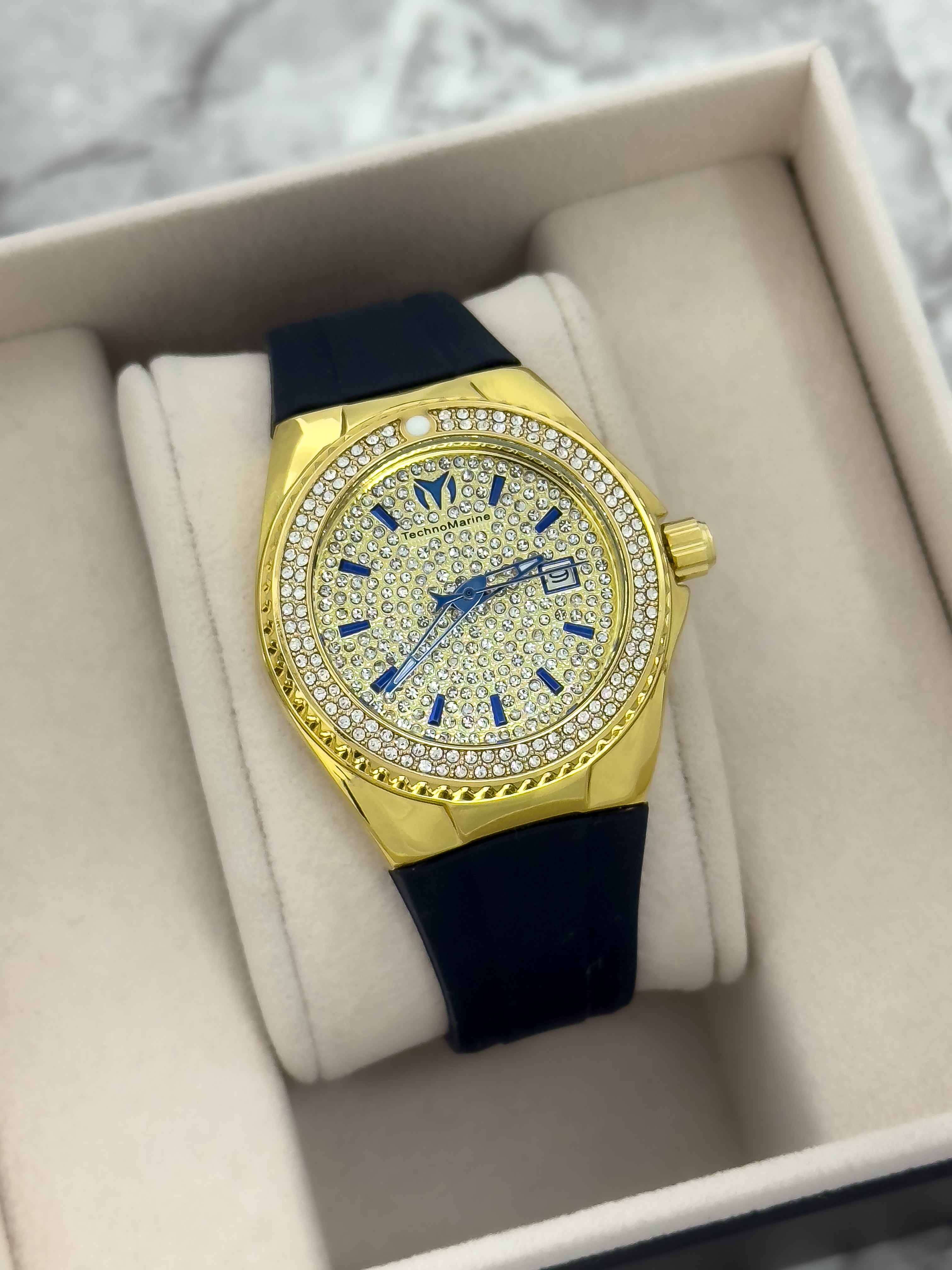 RELOJ TECHNOMARINE ROYAL