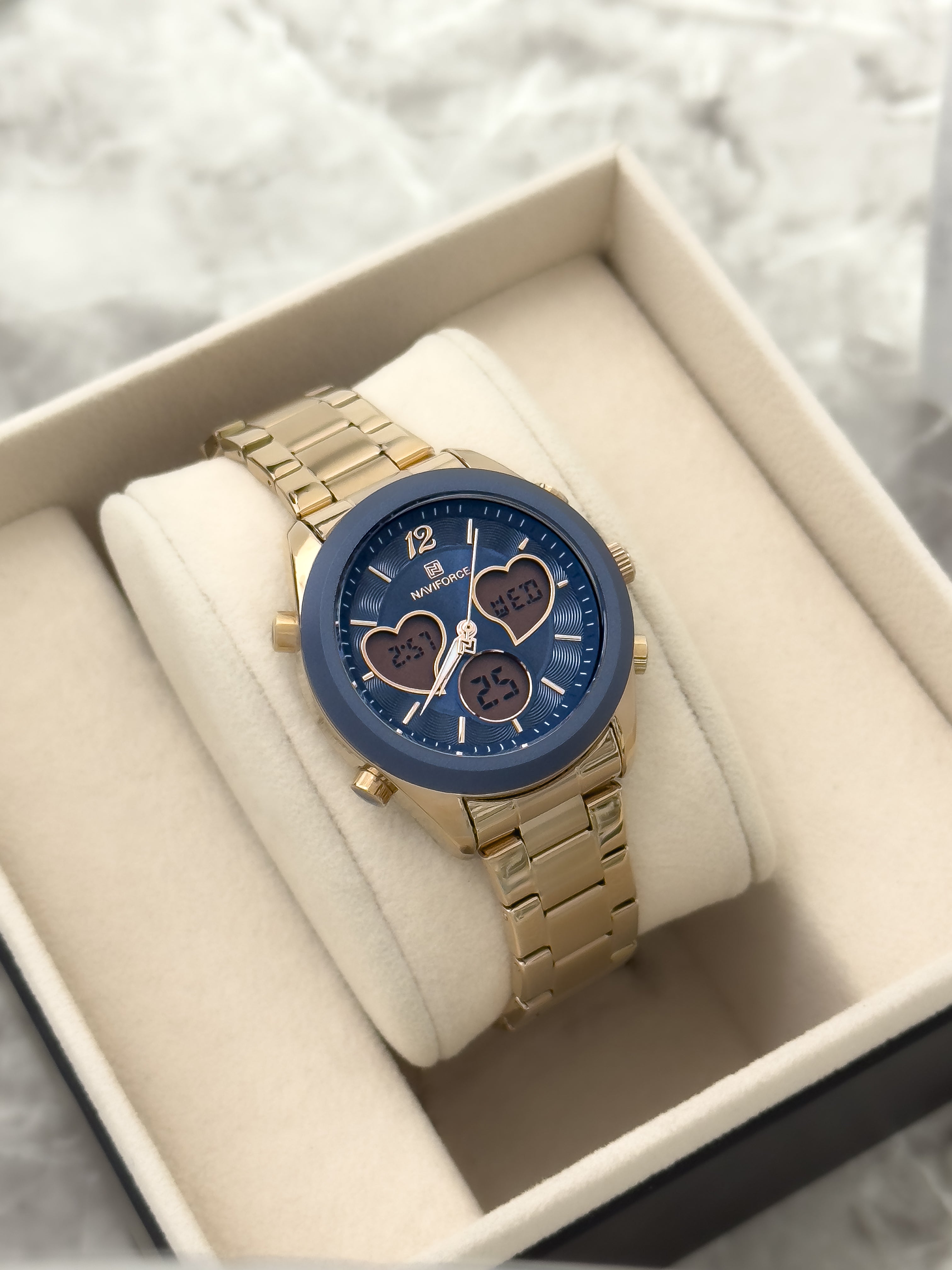 RELOJ NAVIFORCE AMORE