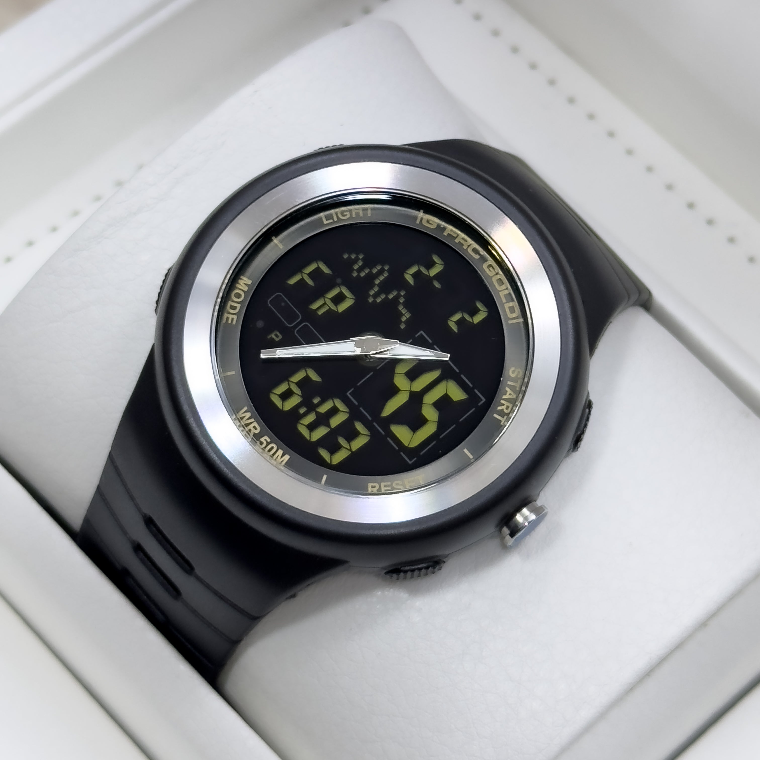 RELOJ G-FORCE TITANIUM
