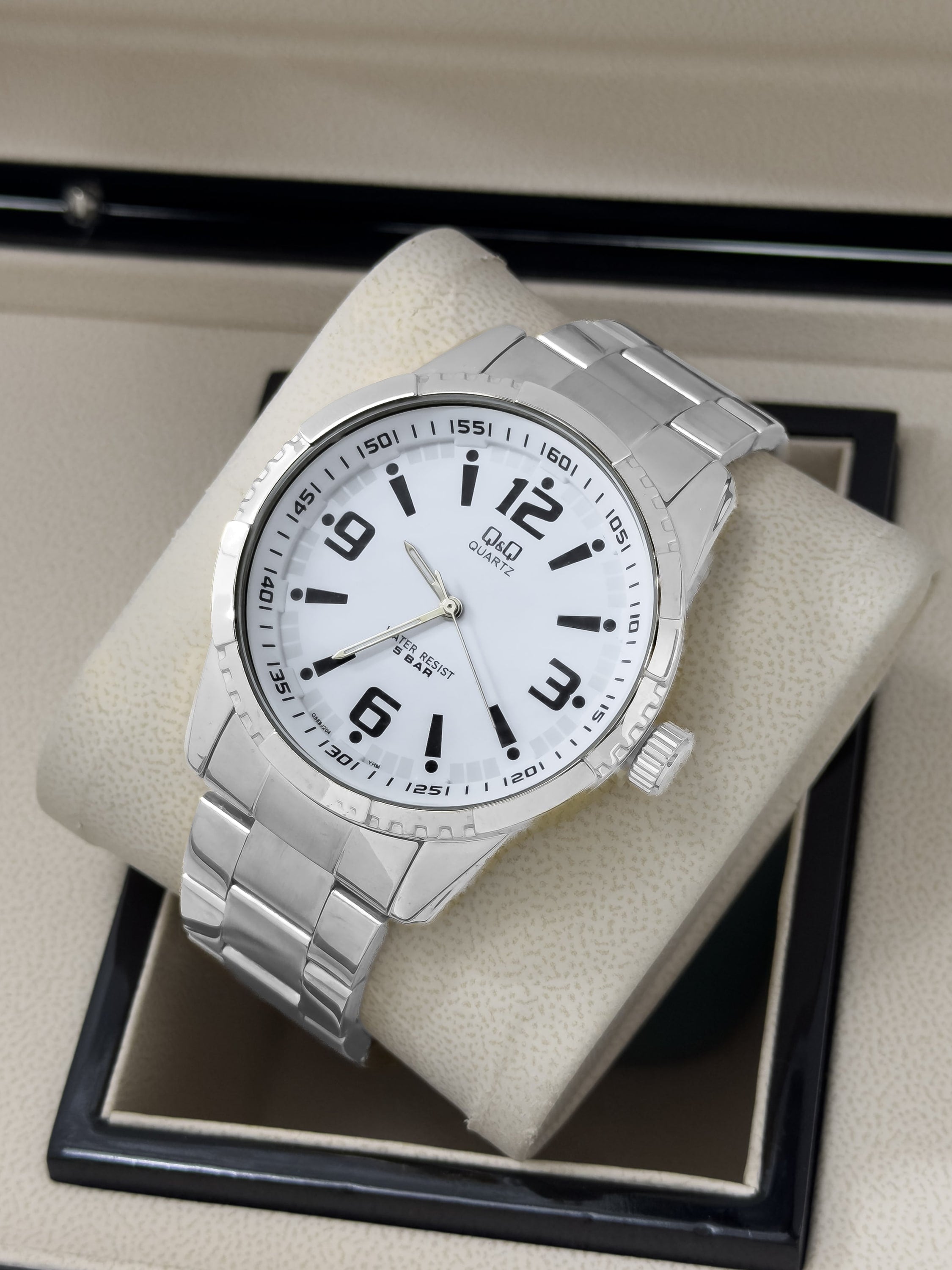 Reloj Q&Q Vanguard Clásico | 24K Relojes