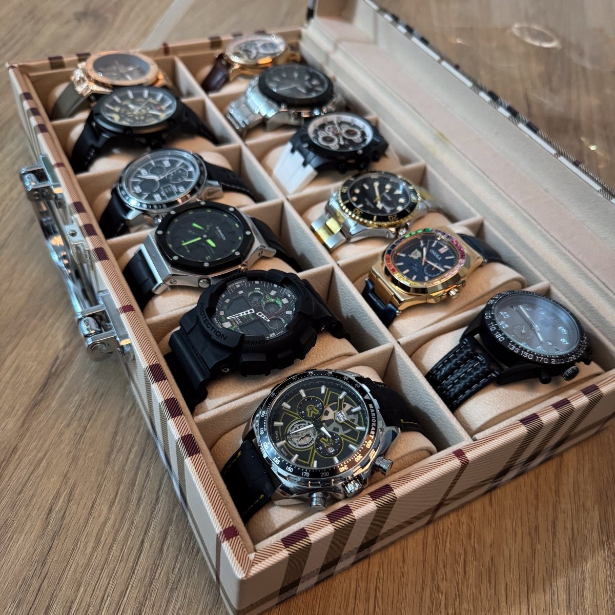 Caja Exhibidora de Relojes x 12 | Diseño Heritage - Relojes 24K