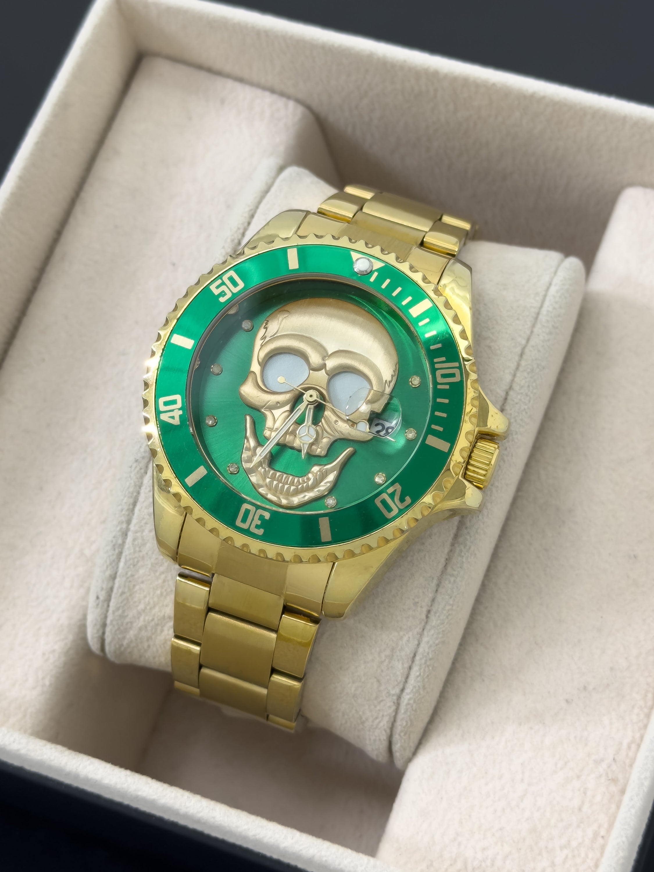 Reloj Skmei Imperial Skull | 24K Relojes