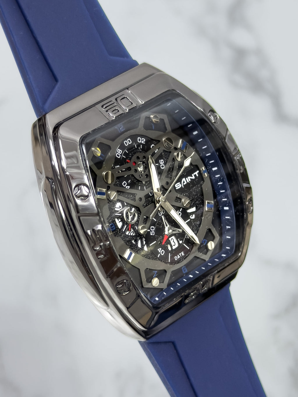 Reloj SAINT Stealth Tonneau | 24K Relojes