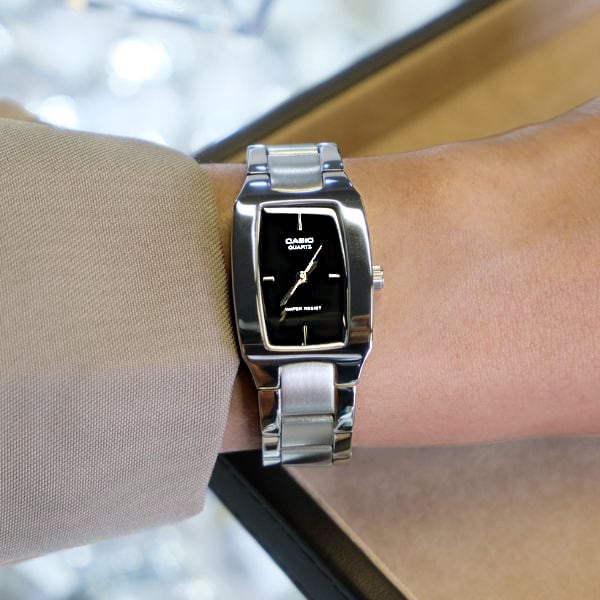 Reloj Casio Elegance Femenino - Relojes 24K