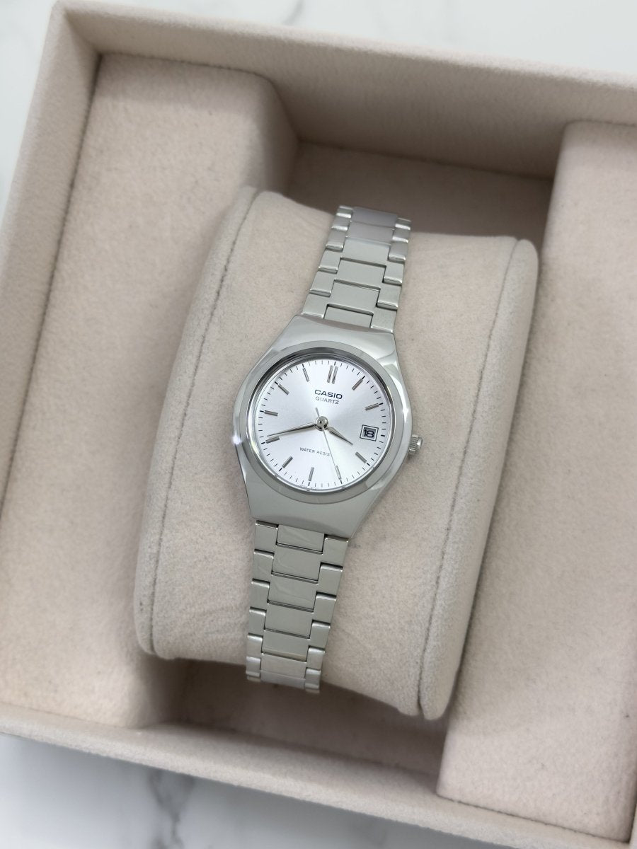 Reloj Casio Original Dama | Clásico en Acero - Relojes 24K