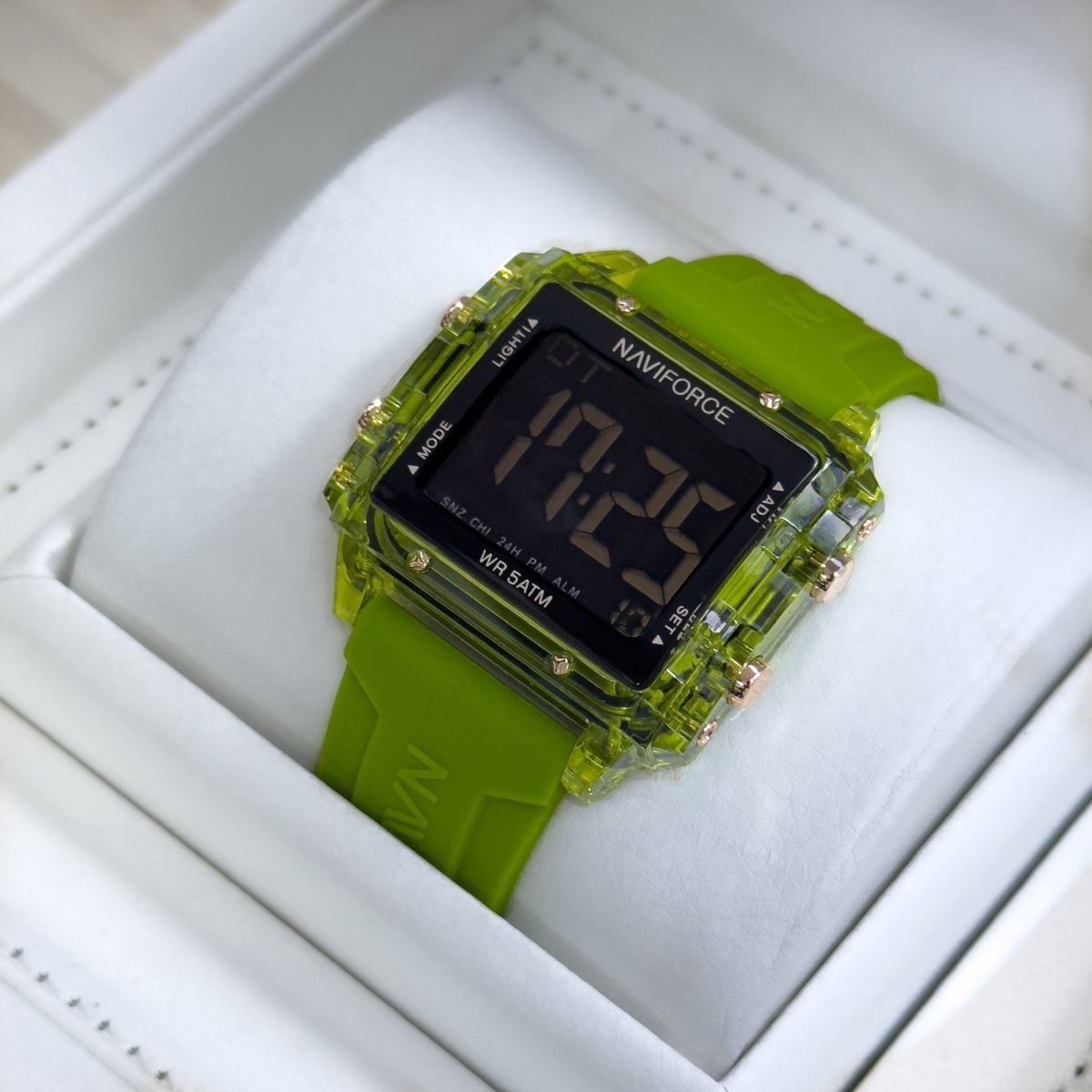 RELOJ DIGITAL NAVIFORCE CUADRADO - Relojes 24K