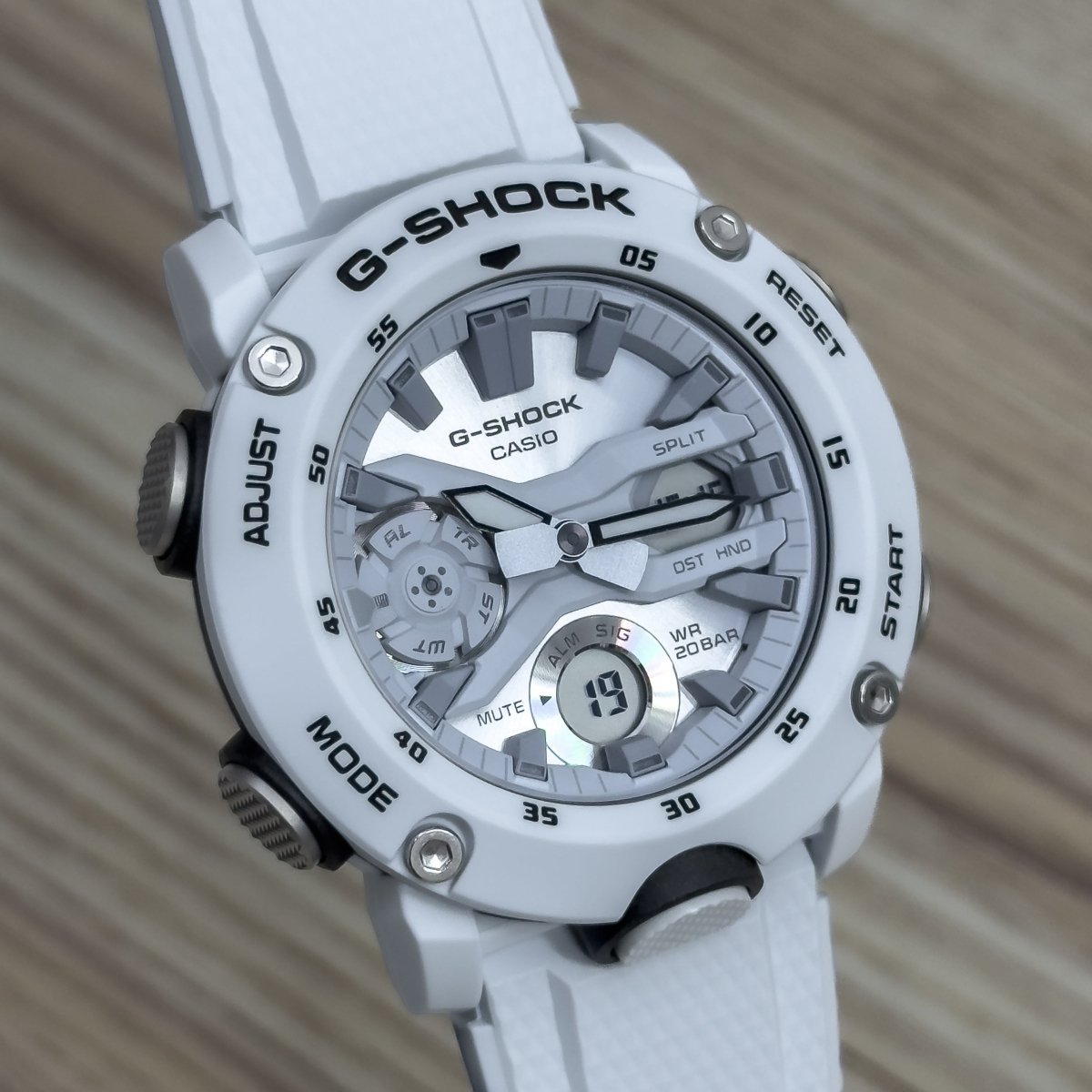 RELOJ G - SHOCK CARBON CORE GUARD - Relojes 24K