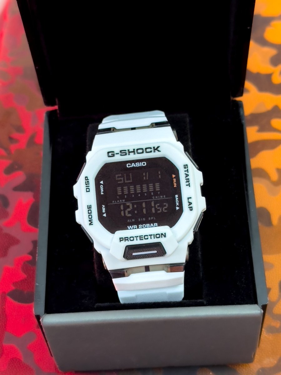 RELOJ G SHOCK ICONOS CUADRADOS - Relojes 24K