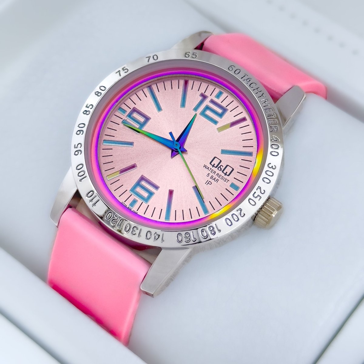 RELOJ Q&Q DAMA SILICONA NUMEROS TORNASOL - Relojes 24K