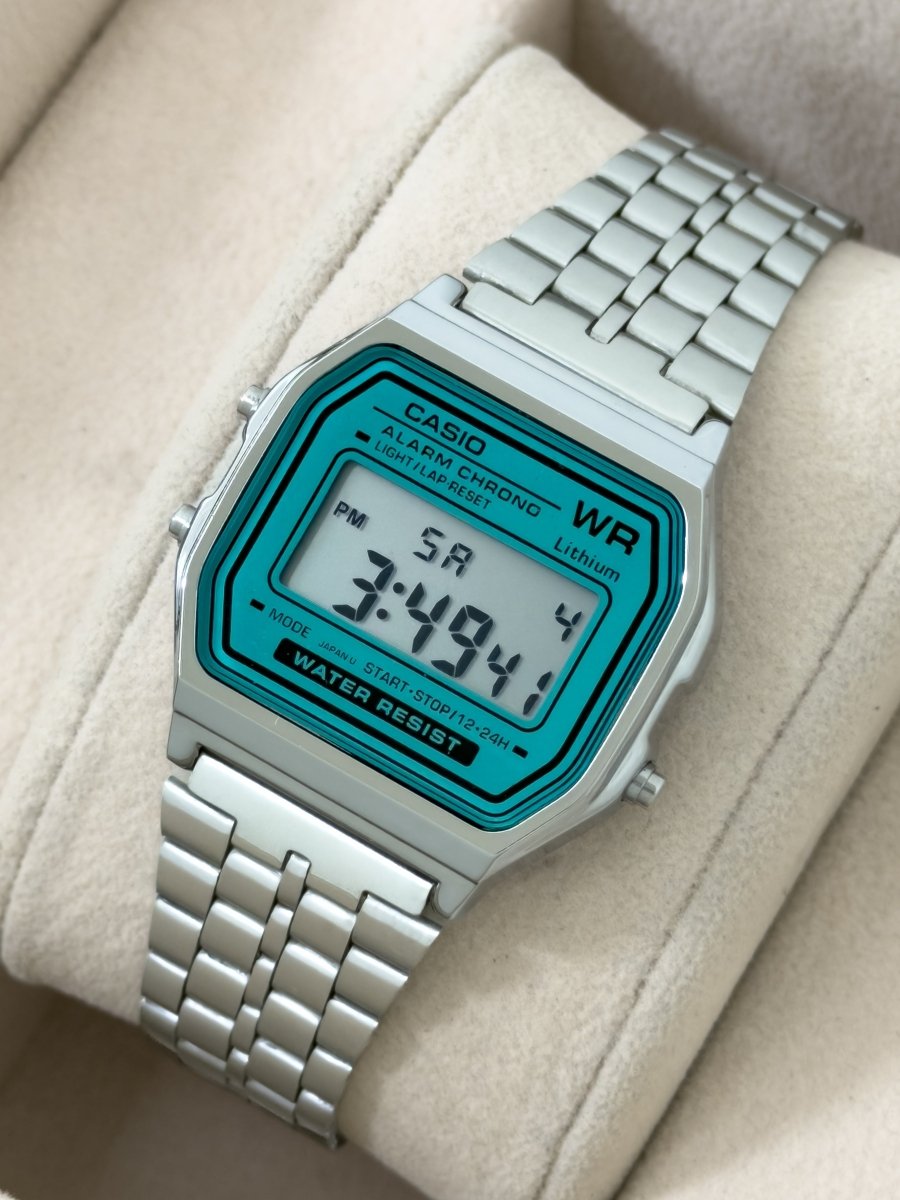 RELOJ RETRO DIGITAL PARA DAMA - Relojes 24K